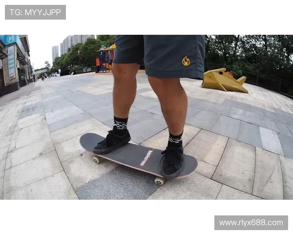 赛后分析：北京滑板队与南京滑板队的默契配合与战术对抗探讨