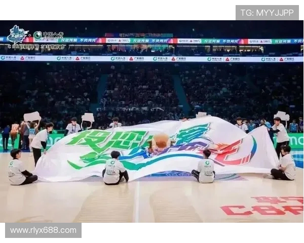 北京队与厂州队的CBA对决精彩纷呈谁将赢得这场篮球盛宴