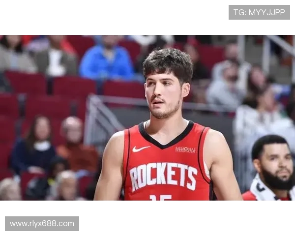 弗雷德范弗利特的崛起之路与NBA赛场的精彩瞬间分析