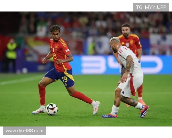 德国与英国2017国际赛回顾:经典对决与战术分析 德国与英国2017国际赛回顾:经典对决与战术分析