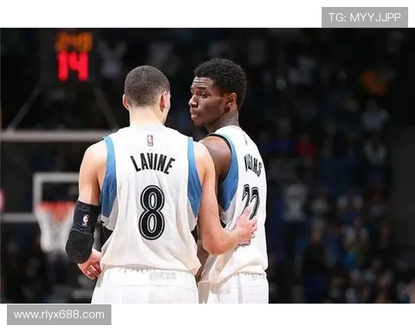 扎克拉文的篮球之路从天赋到成就的辉煌历程与未来展望