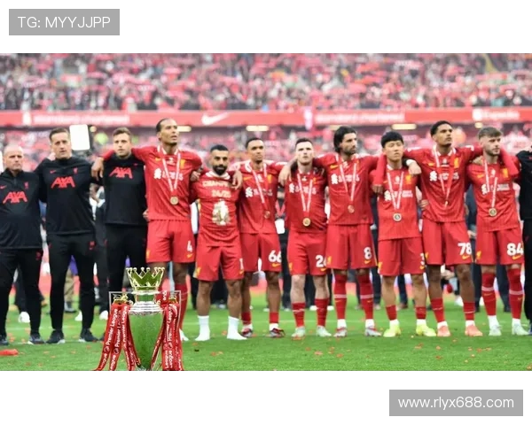 曼联与巴黎激战实况录像回顾精彩瞬间与战术分析