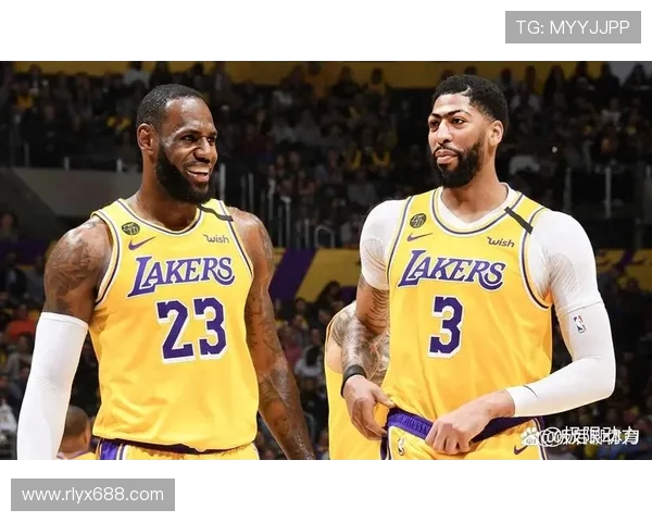 湖人对决热火全程回顾与精彩瞬间分析