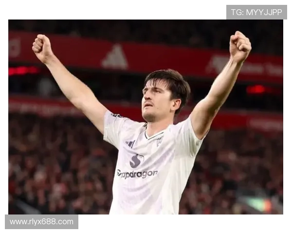 谢什科的传奇旅程与足球世界的深远影响探讨 谢什科的传奇旅程与足球世界的深远影响探讨