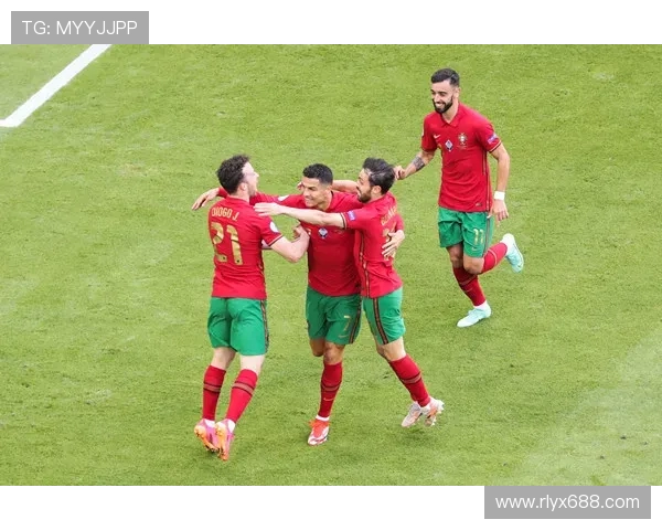 南京足球队在欧锦赛中的战术意识与表现分析探讨