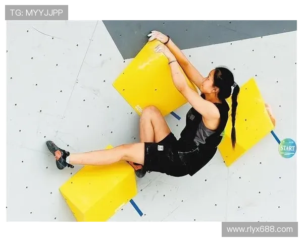 杭州攀岩队在世界滑板锦标赛中的团队协作表现精彩回顾与分析